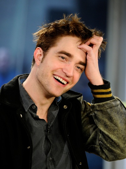 2 Agosto- Robert Pattinson en la lista de FORBES, de los actores que más ganan en Hollywood 0013